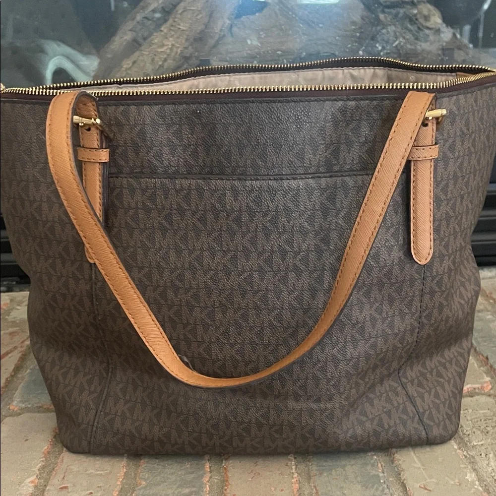 Michael Kors Brown MK Signature Tote with Tan Trim and Gold Accent - Picture 7 of 9